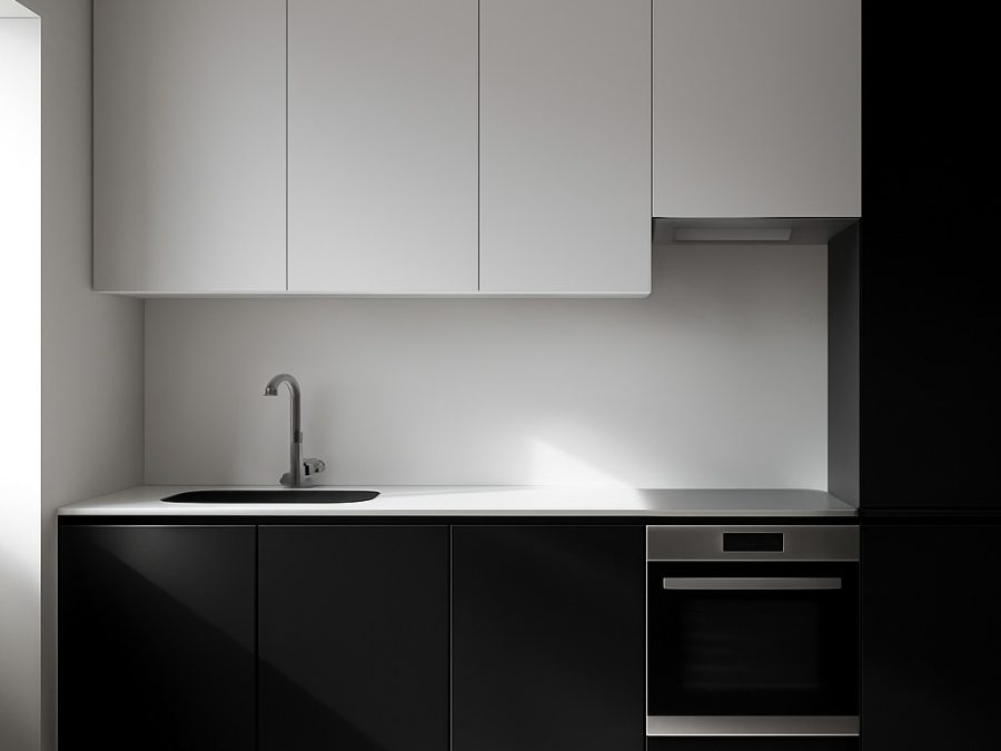 Bucătăria lui Michael B. Jordan cu upgrade subtil și twist monochromatic pentru 2026