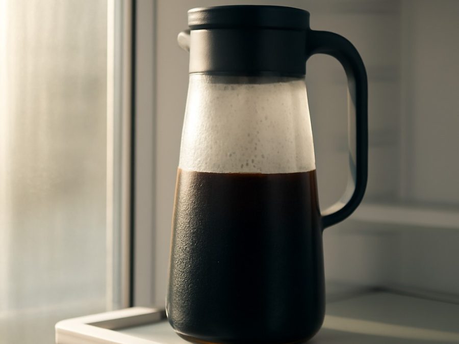 Recipient pentru cold brew de 23 de dolari, compatibil cu ușa frigiderului