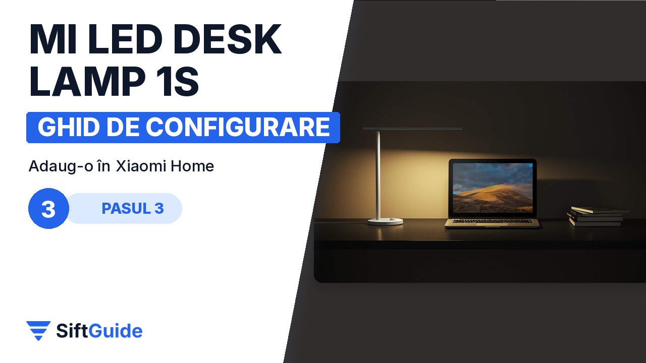 Lampa Mi LED Desk Lamp 1S cu lumină caldă lângă un laptop
